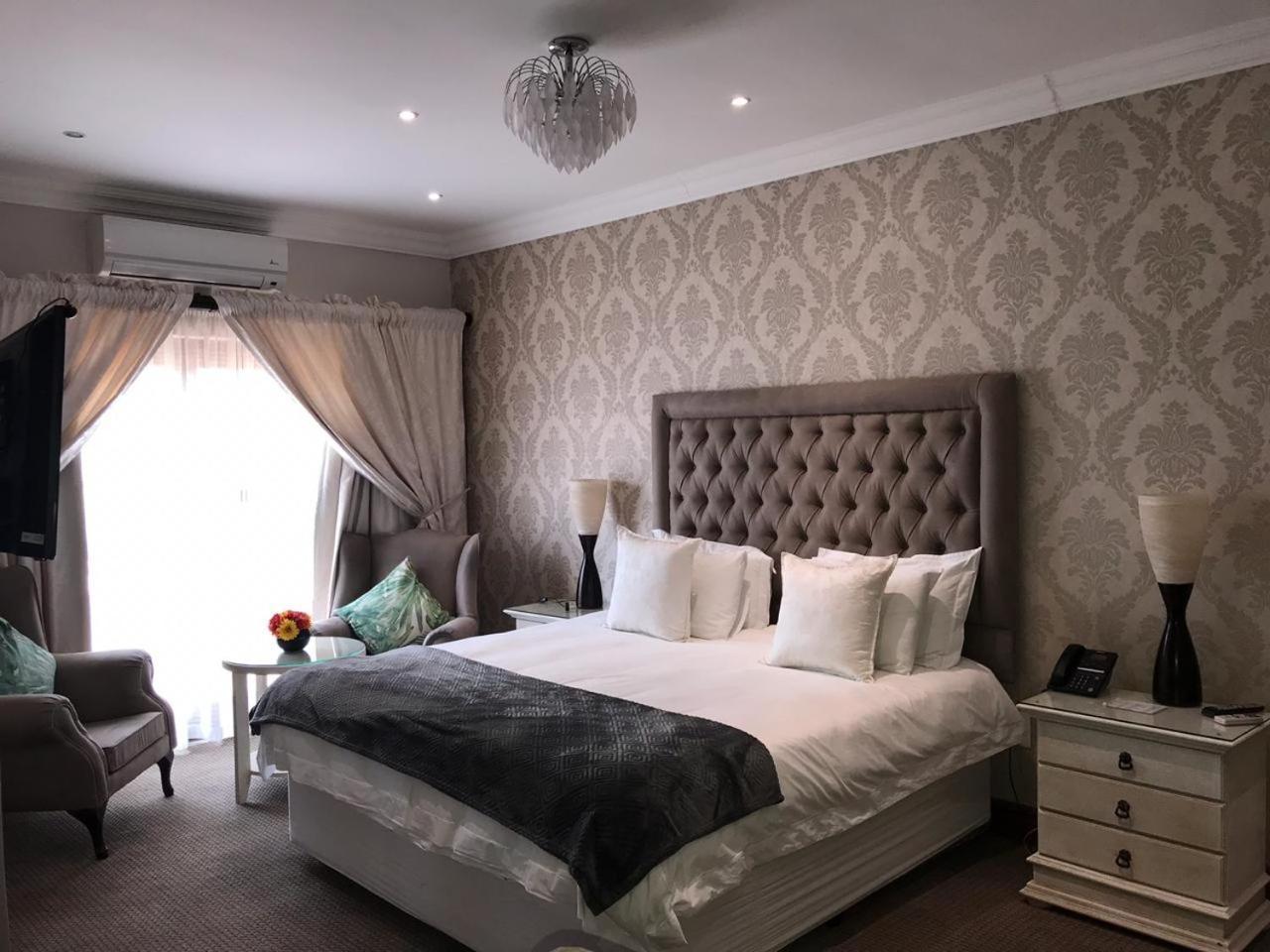 Classique Grace Boutique Hotel Sandton Extérieur photo