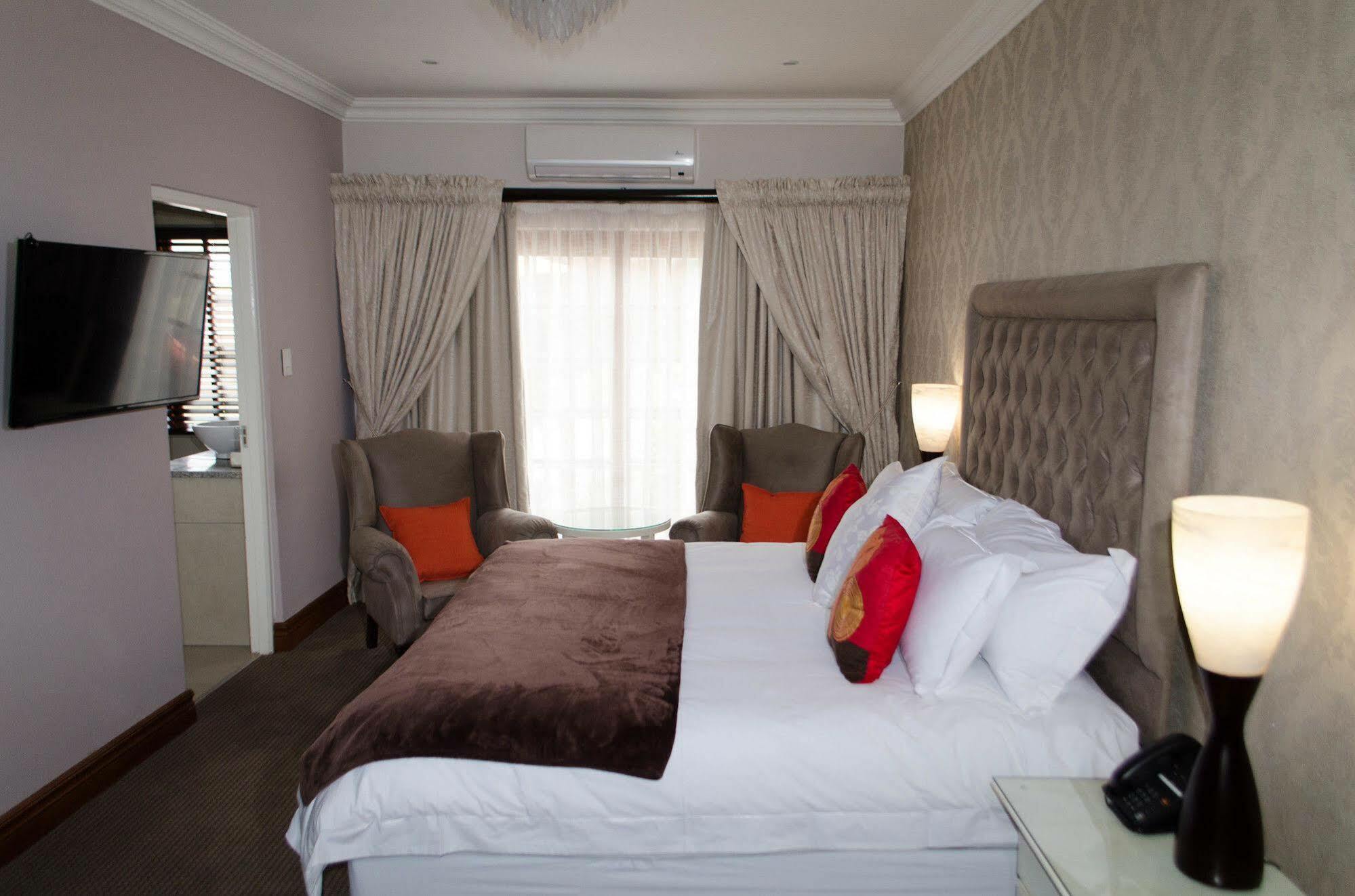 Classique Grace Boutique Hotel Sandton Extérieur photo